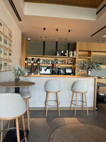Hotel Restaurant Juanito Platja Sant Carles De La Rapita Bagian luar foto